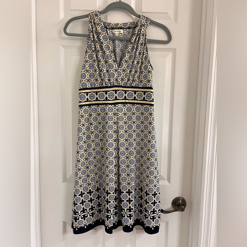 Max Studio dress size small